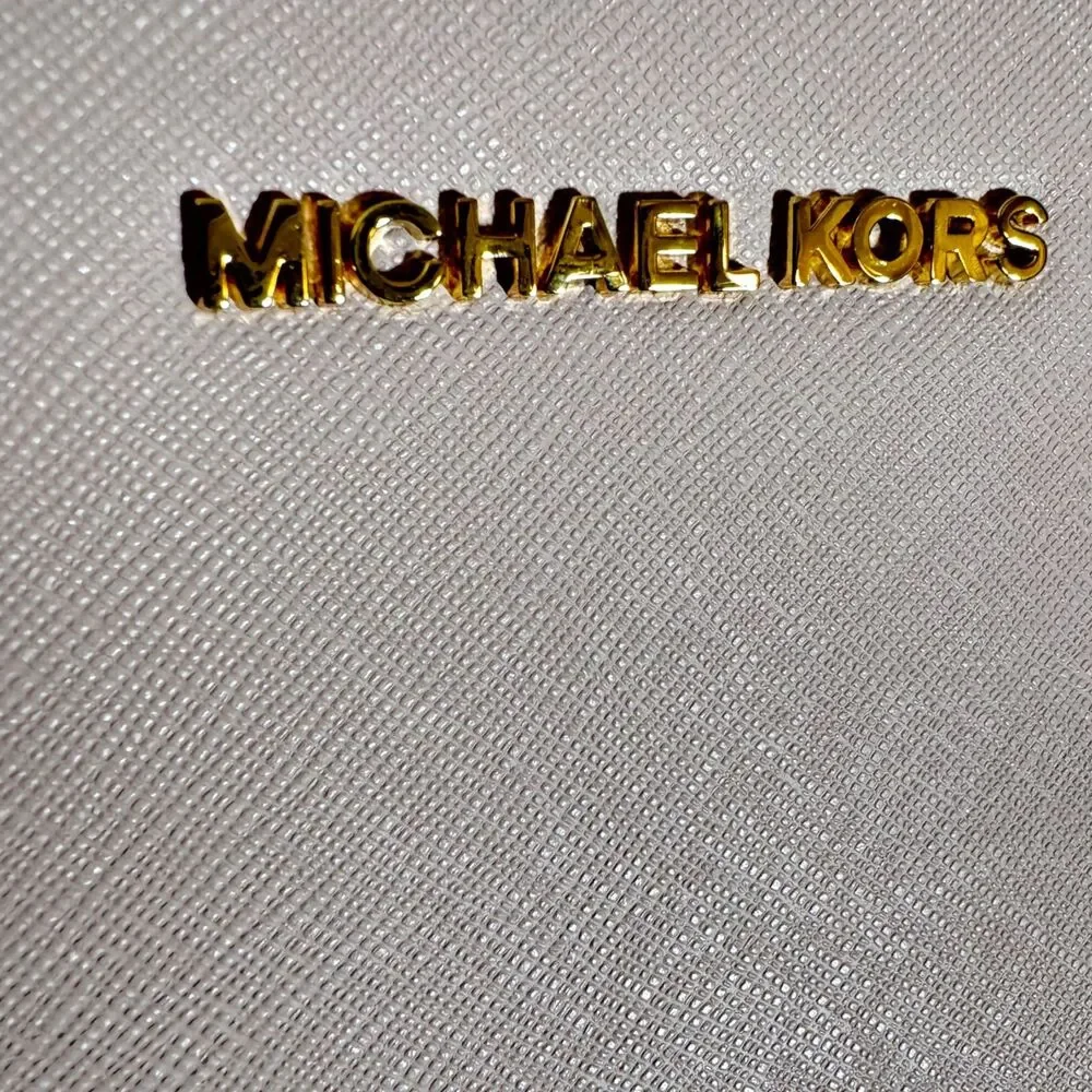 Michael Kors Selma Medium Satchel Blossom Pink Saffiano Crossbody - Picture 16 of 16